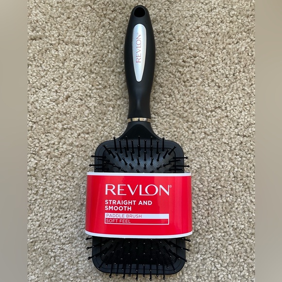 NWT Revlon Paddle Brush, Black Hair Brush Straight and Smooth - Picture 1 of 5